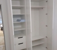 Белый шкаф