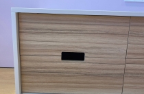 Тумба с древесным рисунком