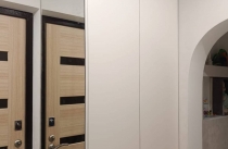 Шкаф в прихожей