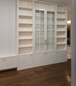 Витрина в гостиную