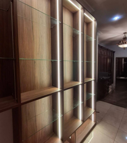 Стеллаж для сумок