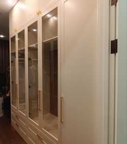 Шкаф в гардеробную